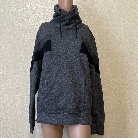 H&M- Men's Gray and Black Turtleneck Sweater - Picture 1 of 8